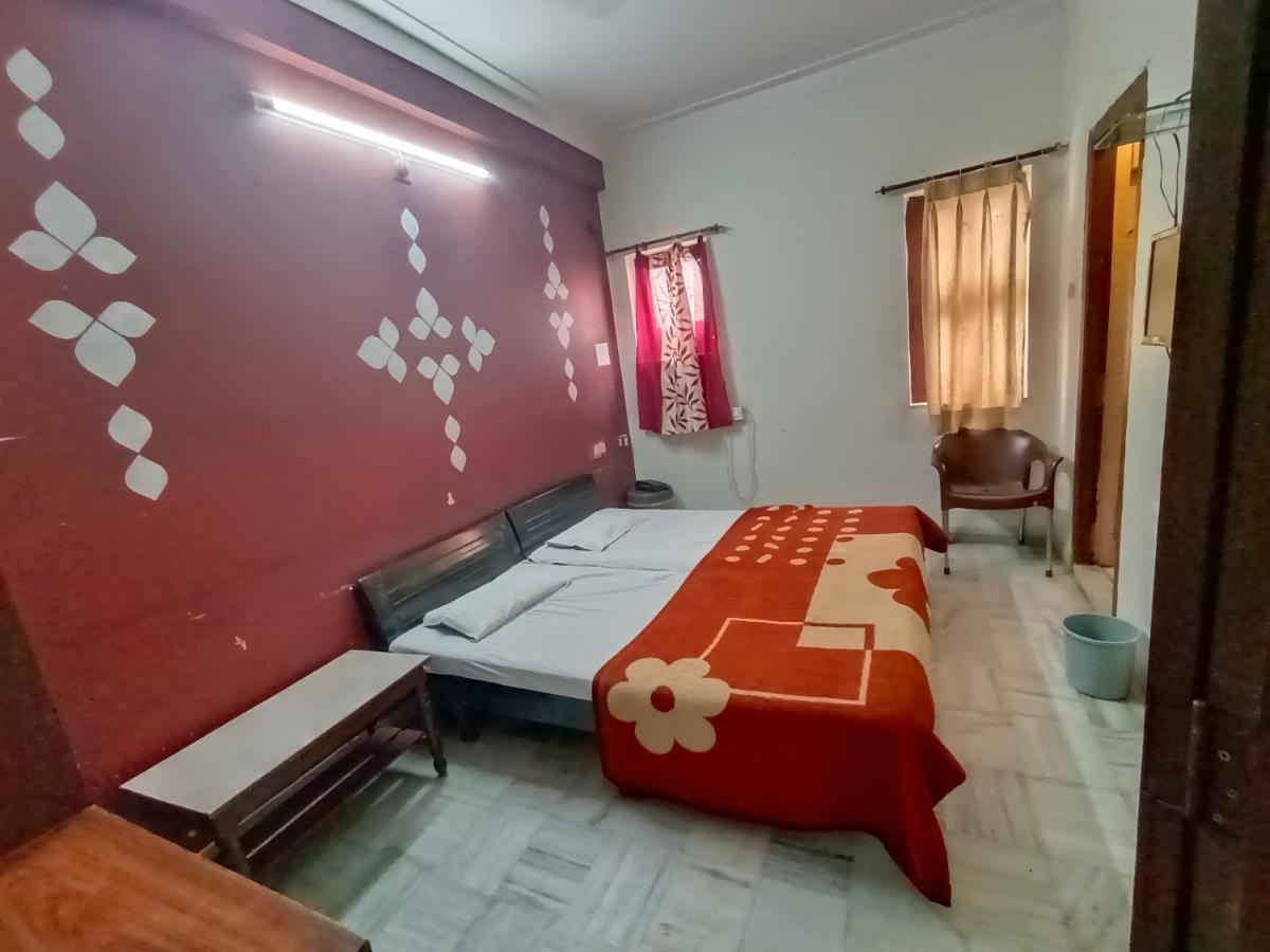 Hotel Shubham Udaipur Extérieur photo