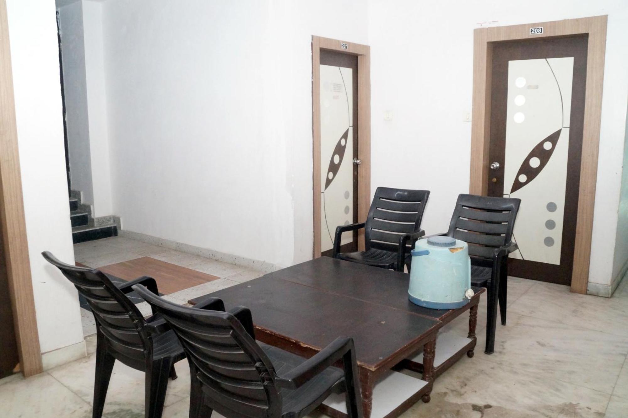 Hotel Shubham Udaipur Extérieur photo